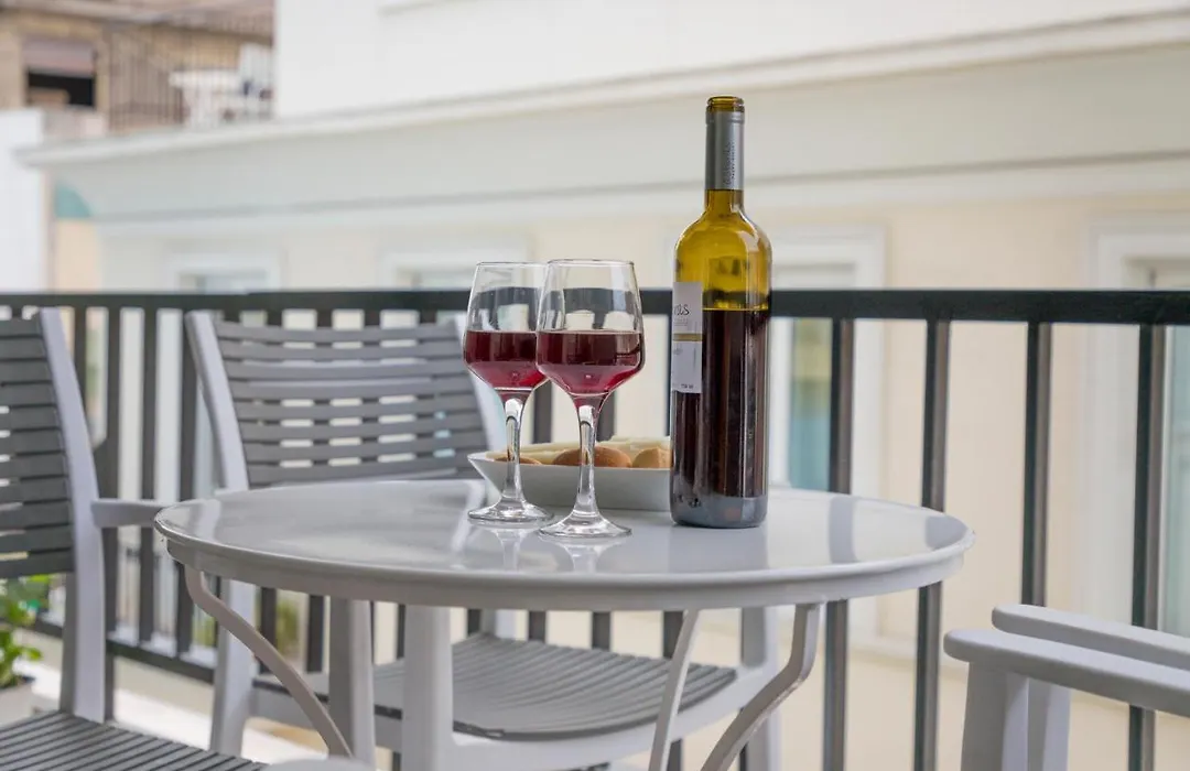 Brand New Apartment At The Heart Of The City-1